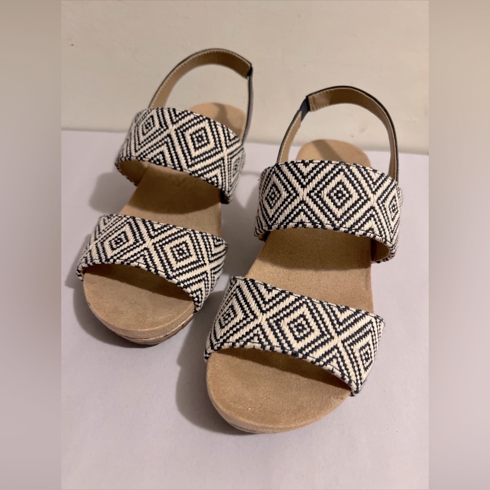 LifeStride Women Marcela Wedge Cork Sandal Size 5 Black White Peep Toe Flex EUC